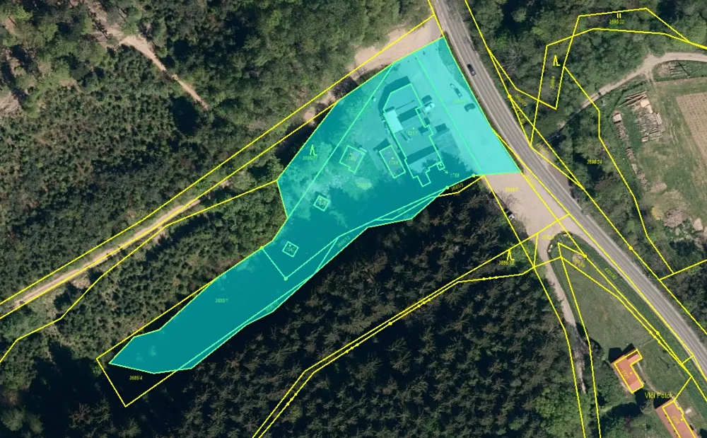 Prodej komerční nemovitosti 467 m²